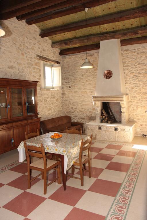 Poesia D'Abruzzo Villa Caramanico Terme Kamer foto